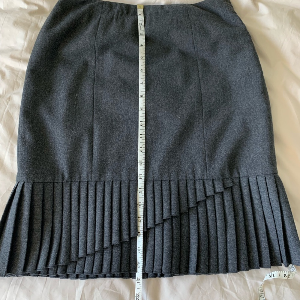 Wool Pleated Work Skirt - Picture 5 of 9